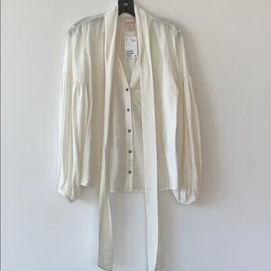 H&M Ivory Tie Neck Blouse #W0010